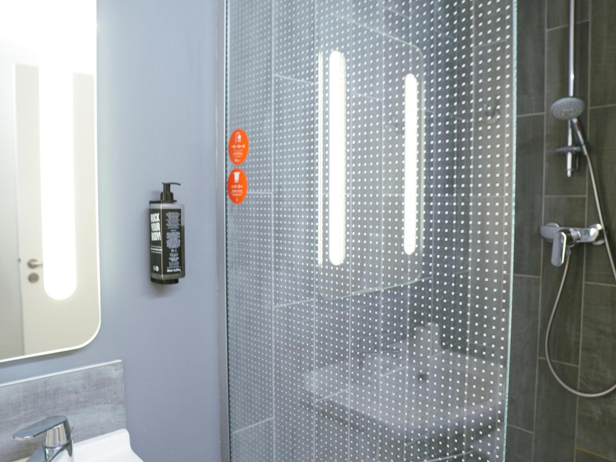 Ibis Caen Porte D'Angleterre Εξωτερικό φωτογραφία
